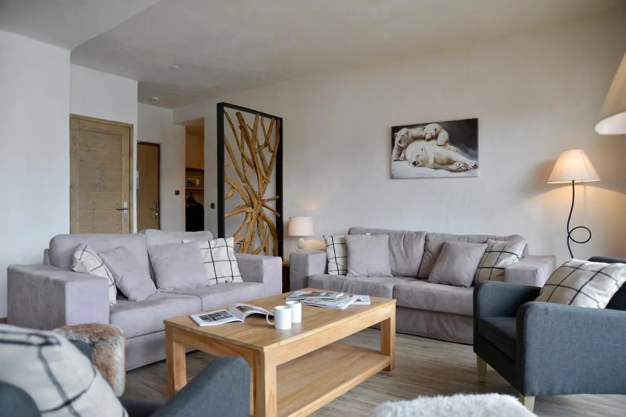 Residence Carlina By Les Etincelles 拉普拉涅 4*,