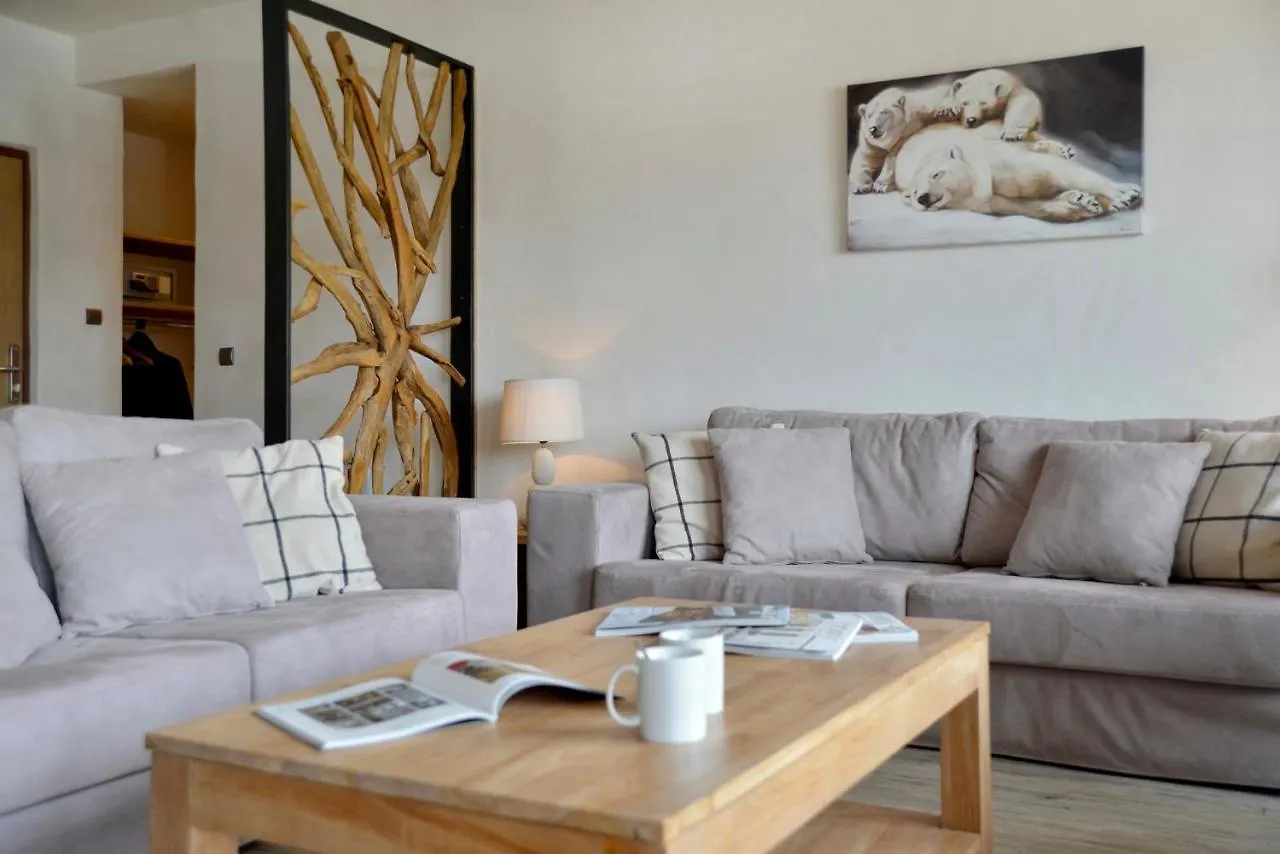 **** شقة فندقية لا بلاني Residence Carlina By Les Etincelles فرنسا