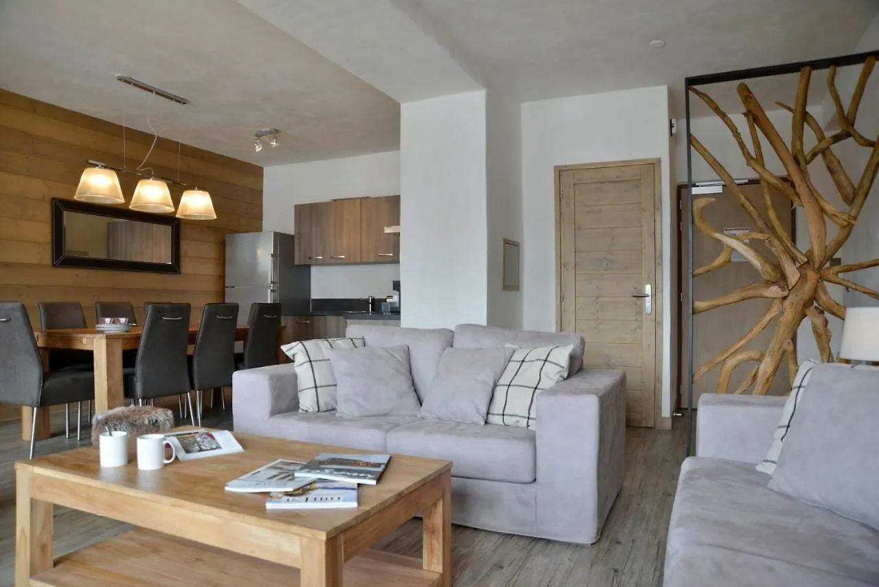 **** شقة فندقية لا بلاني Residence Carlina By Les Etincelles فرنسا